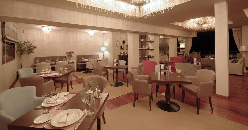 Nepheli Hotel Salonicco Esterno foto